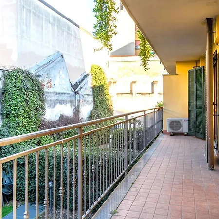 Easylife - Spazioso E Luminoso Trilocale Con Balcone A Loggia Per Pausa E Relax Lejlighed
